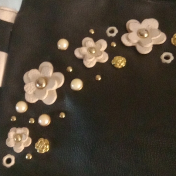 Betsy Johnson crossbody shoulderbag - Picture 3 of 10